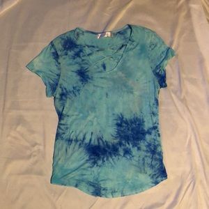 Blue tie dye shirt with front detailing